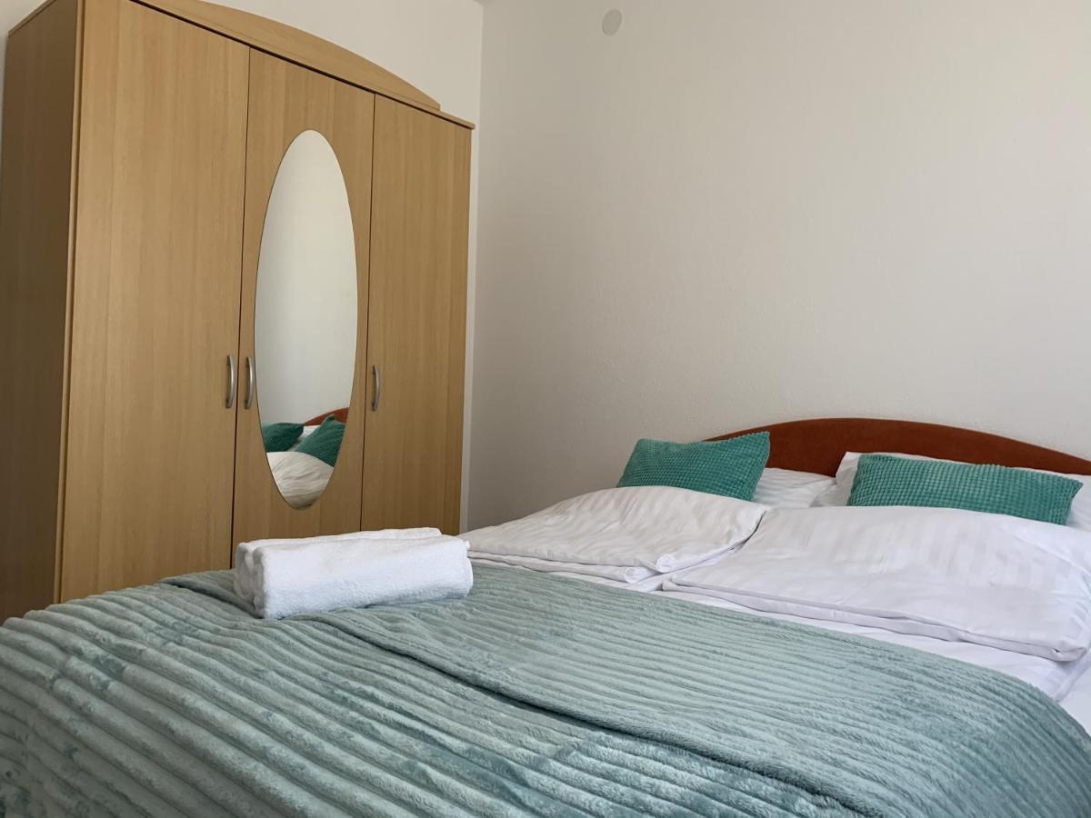 Apartmani Paula โวดีเซ ภายนอก รูปภาพ